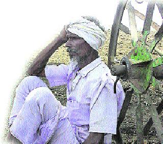 Sowing sinking without fail | पावसाअभावी दुबार पेरणी Sowing sinking without fail | पावसाअभावी दुबार पेरणी