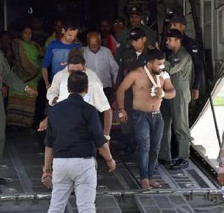 Amarnath Yatra, Intelligence agencies provided 15 days back attack alert | अमरनाथ यात्रा, गुप्तचर यंत्रणांनी 15 दिवसांपूर्वीच दिला होता हल्ल्याचा इशारा Amarnath Yatra, Intelligence agencies provided 15 days back attack alert | अमरनाथ यात्रा, गुप्तचर यंत्रणांनी 15 दिवसांपूर्वीच दिला होता हल्ल्याचा इशारा