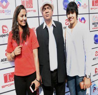 Mahavir Singh Phogat in "Khatoon Ke Khiladi"? | "खतरों के खिलाडी"मध्ये महावीर सिंह फोगट ? Mahavir Singh Phogat in "Khatoon Ke Khiladi"? | "खतरों के खिलाडी"मध्ये महावीर सिंह फोगट ?