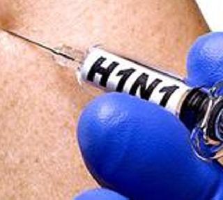 Mumbai police officer dies of swine flu | मुंबईत पोलीस अधिका-याचा स्वाईन फ्लूने मृत्यू Mumbai police officer dies of swine flu | मुंबईत पोलीस अधिका-याचा स्वाईन फ्लूने मृत्यू