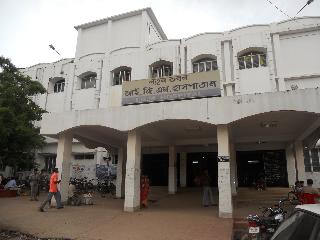 The building of Ichalkaranji Nagarpalika Dakkhana was finally transferred to the government | इचलकरंजी नगरपालिका दवाखान्याची इमारत अखेर शासनाकडे हस्तांतरीत