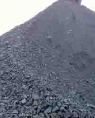 Millions of coal stolen after deleting security guard | सुरक्षा रक्षक हटविल्याने लाखोंचा कोळसा चोरी Millions of coal stolen after deleting security guard | सुरक्षा रक्षक हटविल्याने लाखोंचा कोळसा चोरी
