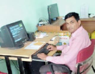 Online registrations have been registered for 65 years | ६५ वर्षांपासूनचे दाखल खारीज रजिस्टर झाले आॅनलाईन Online registrations have been registered for 65 years | ६५ वर्षांपासूनचे दाखल खारीज रजिस्टर झाले आॅनलाईन