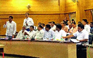 Order of digitizing three thousand schools | तीन हजार शाळा डिजिटल करण्याचे आदेश Order of digitizing three thousand schools | तीन हजार शाळा डिजिटल करण्याचे आदेश