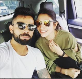 Virat-Anushka's outing in New York | विराट-अनुष्काचं न्यूयॉर्कमध्ये आऊटिंग Virat-Anushka's outing in New York | विराट-अनुष्काचं न्यूयॉर्कमध्ये आऊटिंग