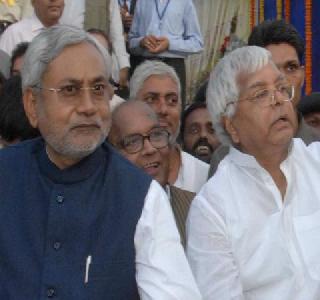 Do not show respect for 80 MLAs, clarify in bright case - JDU | ८० आमदारांचा धाक दाखवू नका, तेजस्वी प्रकरणी स्पष्टीकरण द्या - जेडीयू Do not show respect for 80 MLAs, clarify in bright case - JDU | ८० आमदारांचा धाक दाखवू नका, तेजस्वी प्रकरणी स्पष्टीकरण द्या - जेडीयू