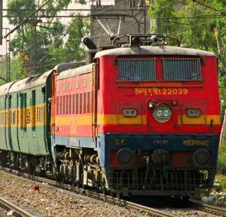Good news! Bumper recruitment in railway, one lakh youth get jobs | खूशखबर ! रेल्वेमध्ये बंपर भरती, एक लाख तरुणांना मिळणार नोक-या Good news! Bumper recruitment in railway, one lakh youth get jobs | खूशखबर ! रेल्वेमध्ये बंपर भरती, एक लाख तरुणांना मिळणार नोक-या