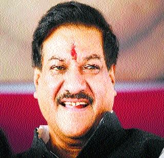 Debt Waiver in Maharashtra due to IB report | आयबीच्या रिपोर्टमुळेच महाराष्ट्रात कर्जमाफी Debt Waiver in Maharashtra due to IB report | आयबीच्या रिपोर्टमुळेच महाराष्ट्रात कर्जमाफी