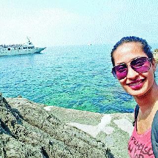 Verizon envoy in Italy-Priya Marathe | इटलीमध्ये व्हेकेशन एन्जॉय करतेय-प्रिया मराठे Verizon envoy in Italy-Priya Marathe | इटलीमध्ये व्हेकेशन एन्जॉय करतेय-प्रिया मराठे
