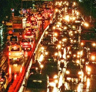 Traffic maze | वाहतूककोंडीचा चक्रव्यूह Traffic maze | वाहतूककोंडीचा चक्रव्यूह