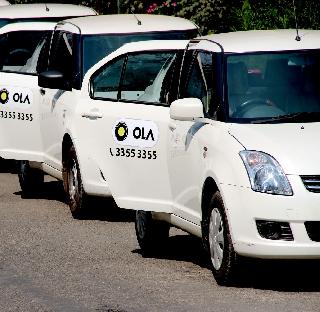 Inhuman! The death of the driver due to throwing him off a running car | अमानुष ! ओला चालकाने धावत्या कारमधून फेकल्याने जखमीचा मृत्यू Inhuman! The death of the driver due to throwing him off a running car | अमानुष ! ओला चालकाने धावत्या कारमधून फेकल्याने जखमीचा मृत्यू