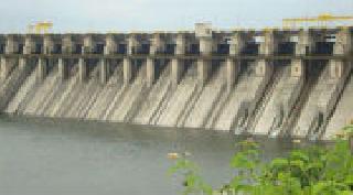 Up to 11 percent of water stock in Ujani Plate, four days | उजनी प्लसकडे, चार दिवसात ११ टक्के पाणीसाठा Up to 11 percent of water stock in Ujani Plate, four days | उजनी प्लसकडे, चार दिवसात ११ टक्के पाणीसाठा