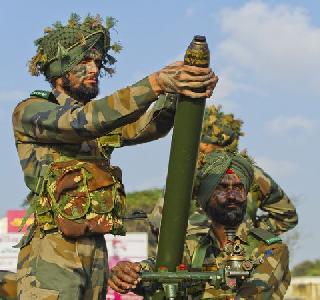 Army does not have to fight for 10 days - Ammunition - CAG | लष्कराकडे नाही दहा दिवस लढण्याइतपतही दारूगोळा - कॅग Army does not have to fight for 10 days - Ammunition - CAG | लष्कराकडे नाही दहा दिवस लढण्याइतपतही दारूगोळा - कॅग