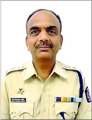 Do not be forced, do Ganesh festival | सक्ती नको, विधायकतेतून करा गणेशोत्सव Do not be forced, do Ganesh festival | सक्ती नको, विधायकतेतून करा गणेशोत्सव