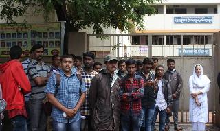 Tripura students were hit by 'flood' | टिईटी परीक्षार्थ्यांना ‘पूरां’चा फटका Tripura students were hit by 'flood' | टिईटी परीक्षार्थ्यांना ‘पूरां’चा फटका