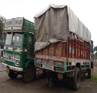 Crores of turnover from Jalgaon | जळगावात भंगारातून कोटय़वधीची उलाढाल Crores of turnover from Jalgaon | जळगावात भंगारातून कोटय़वधीची उलाढाल