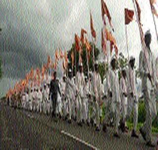 Shree's Palkhi filed in Matrimthir District | श्रींची पालखी मातृतीर्थ जिल्ह्यात दाखल Shree's Palkhi filed in Matrimthir District | श्रींची पालखी मातृतीर्थ जिल्ह्यात दाखल