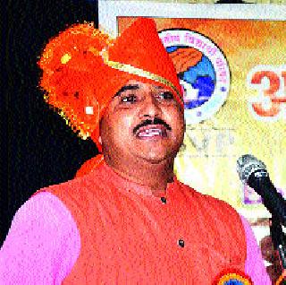 Today's students work in research field | आजच्या विद्यार्थ्यांनी संशोधन क्षेत्रात कार्य करावे