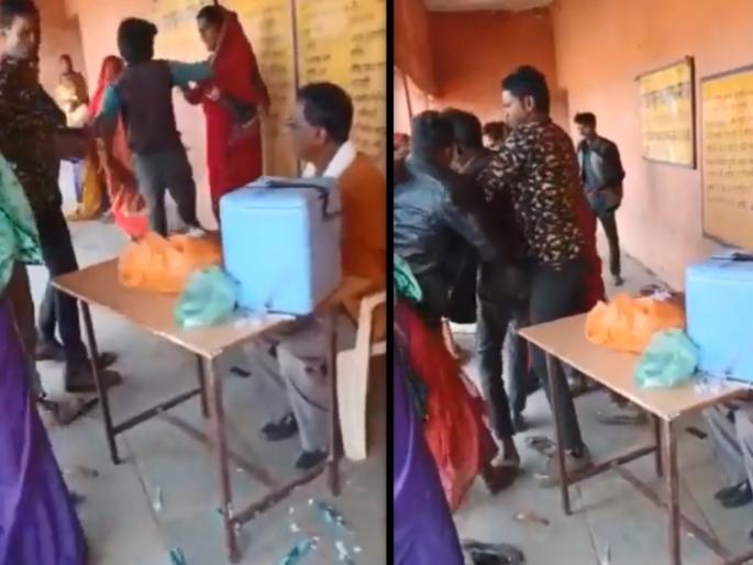 Corona vaccine the assistant who went to vaccinate corona was beaten up watch the video | Corona Vaccine : बापरे! लसीचं महत्त्व पटवून देणं चांगलंच महागात पडलं; कर्मचाऱ्याला गावकऱ्यांनी धू-धू धुतलं, Video व्हायरल Corona vaccine the assistant who went to vaccinate corona was beaten up watch the video | Corona Vaccine : बापरे! लसीचं महत्त्व पटवून देणं चांगलंच महागात पडलं; कर्मचाऱ्याला गावकऱ्यांनी धू-धू धुतलं, Video व्हायरल