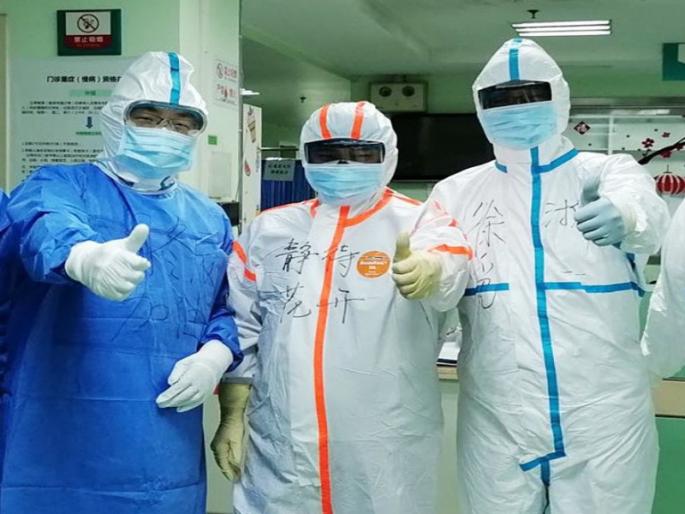 omicron variant are spreading rapidly all over the world but patient does not need oxyjen and ventilator | Omicron Variant: जगभरात धुमाकूळ घालणारा वेगाने पसरतोय; मात्र रुग्णाला No Oxygen, No Ventilator omicron variant are spreading rapidly all over the world but patient does not need oxyjen and ventilator | Omicron Variant: जगभरात धुमाकूळ घालणारा वेगाने पसरतोय; मात्र रुग्णाला No Oxygen, No Ventilator