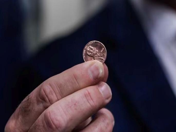 There is no price 25 paisa...! Yet a 1 cent coin printed in 2025 was sold for 150 crores...; What happened because it was from America... | चाराण्याचीही किंमत नाही...! तरी २०२५ मध्ये छापलेले, १ सेंटचे नाणे १५० कोटींना विकले गेले...; अमेरिकेचे असले म्हणून काय झाले... There is no price 25 paisa...! Yet a 1 cent coin printed in 2025 was sold for 150 crores...; What happened because it was from America... | चाराण्याचीही किंमत नाही...! तरी २०२५ मध्ये छापलेले, १ सेंटचे नाणे १५० कोटींना विकले गेले...; अमेरिकेचे असले म्हणून काय झाले...