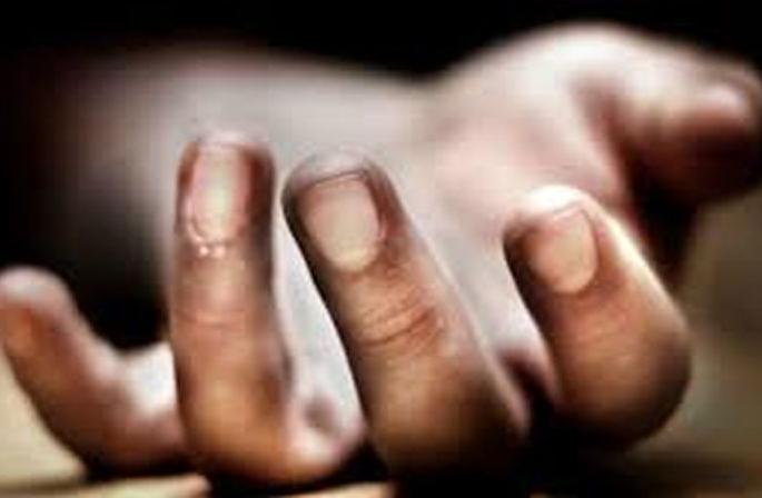 One dies after electric wire falls on him | विद्युत तार अंगावर पडल्याने एकाचा मृत्यू