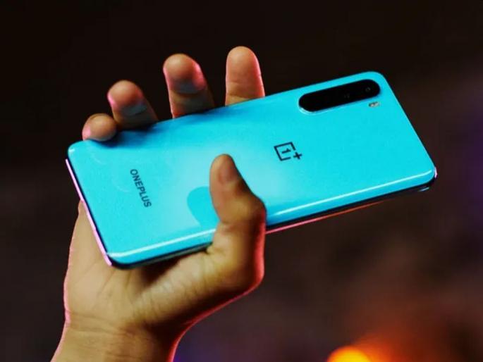 Chinese electronic brands and smart phones dominate Amazon’s and flipkart sale in India | कसं व्हायचं 'आत्मनिर्भर'?; चिनी स्मार्टफोनची सेलमध्ये काही मिनिटांत तुफान विक्री Chinese electronic brands and smart phones dominate Amazon’s and flipkart sale in India | कसं व्हायचं 'आत्मनिर्भर'?; चिनी स्मार्टफोनची सेलमध्ये काही मिनिटांत तुफान विक्री