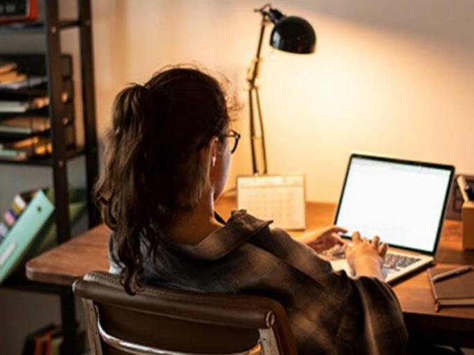 every students 90 percent marks online exam who wants to give a job | Online Exam: सगळ्यांनाच ९० टक्क्यांच्यावर गुण, नोकरी द्यायची कोणाला? every students 90 percent marks online exam who wants to give a job | Online Exam: सगळ्यांनाच ९० टक्क्यांच्यावर गुण, नोकरी द्यायची कोणाला?