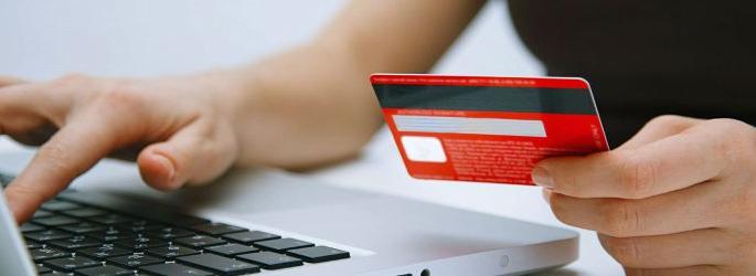 Buying a car online is expensive | नागपुरात ऑनलाइन कार खरेदीचा सौदा महागात पडला Buying a car online is expensive | नागपुरात ऑनलाइन कार खरेदीचा सौदा महागात पडला