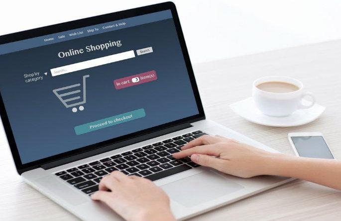 Online shopping fell into expensive: unique cheating type | ऑनलाईन शॉपिंग पडले महागात : फसवणुकीचा अफलातून प्रकार Online shopping fell into expensive: unique cheating type | ऑनलाईन शॉपिंग पडले महागात : फसवणुकीचा अफलातून प्रकार