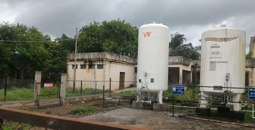 Oxygen was obtained and the lives of those 35 patients were lost | ऑक्सिजन मिळाला अन त्या ३५ रुग्णांचा जीव भांड्यात पडला