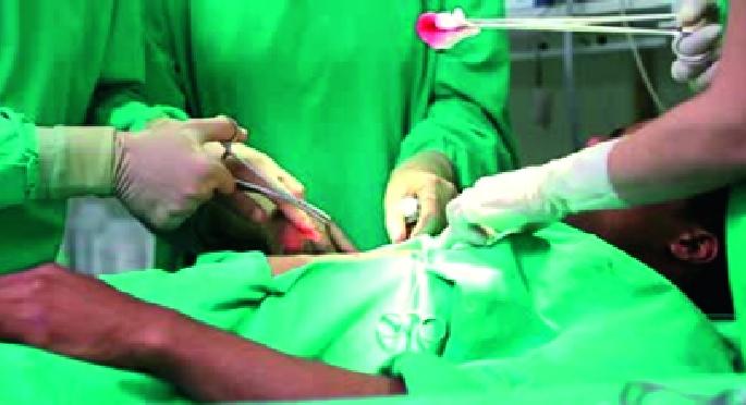 Kolhapur tops in student health check up | विद्यार्थ्यांच्या आरोग्य तपासणीत कोल्हापूर अव्वल: राज्यात दबदबा Kolhapur tops in student health check up | विद्यार्थ्यांच्या आरोग्य तपासणीत कोल्हापूर अव्वल: राज्यात दबदबा