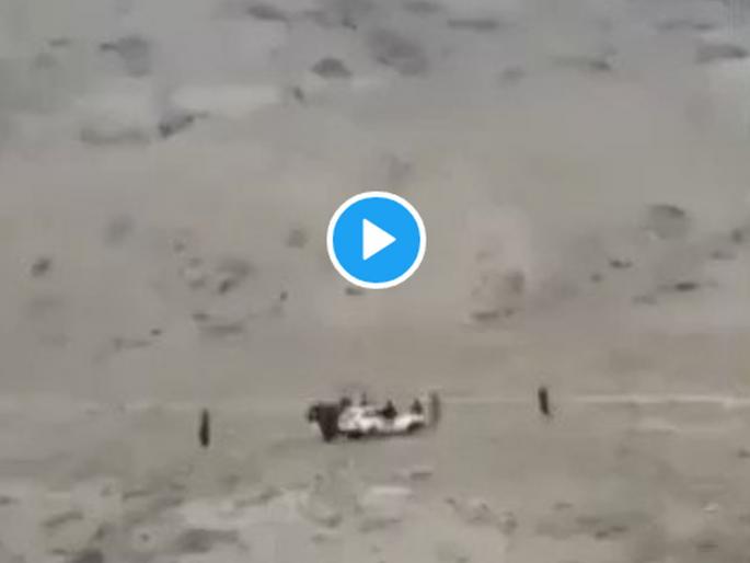 Panjshir Valley under Attack of Taliban: Afghan Fighters fighters attacked a convoy of taliban video Viral | Afghanistan: पंजशीरमध्ये अफगाण योद्ध्यांनी केलेले स्वागत पाहून तालिबानी हादरले; Video व्हायरल Panjshir Valley under Attack of Taliban: Afghan Fighters fighters attacked a convoy of taliban video Viral | Afghanistan: पंजशीरमध्ये अफगाण योद्ध्यांनी केलेले स्वागत पाहून तालिबानी हादरले; Video व्हायरल