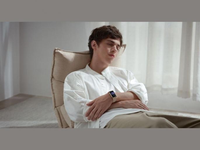 Oppo Watch Free Launched In India With 14 Days Battery Life Check Price In India  | तुम्ही घोरता की नाही सांगेल हा Smartwatch; सिंगल चार्जवर 14 दिवस चालणार Oppo Watch Free  Oppo Watch Free Launched In India With 14 Days Battery Life Check Price In India  | तुम्ही घोरता की नाही सांगेल हा Smartwatch; सिंगल चार्जवर 14 दिवस चालणार Oppo Watch Free