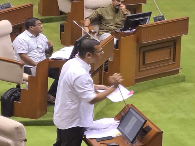 Goa leader of Opposition Yuriy Alemav raised the question in why 56 people drowned in the sea | सुरक्षेवर २२६ कोटी खर्च करूनही ५६ जम समुद्रात बुडालेच कसे? Goa leader of Opposition Yuriy Alemav raised the question in why 56 people drowned in the sea | सुरक्षेवर २२६ कोटी खर्च करूनही ५६ जम समुद्रात बुडालेच कसे?