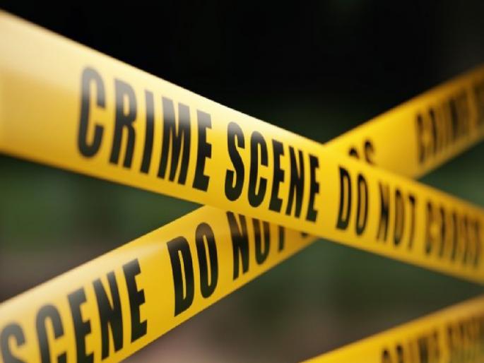 Assault on woman on traffic road, incident in front of Vashim rural police station | रहदारीच्या रस्त्यावर महिलेवर प्राणघातक हल्ला, पोलिस स्टेशन समोर घटना Assault on woman on traffic road, incident in front of Vashim rural police station | रहदारीच्या रस्त्यावर महिलेवर प्राणघातक हल्ला, पोलिस स्टेशन समोर घटना
