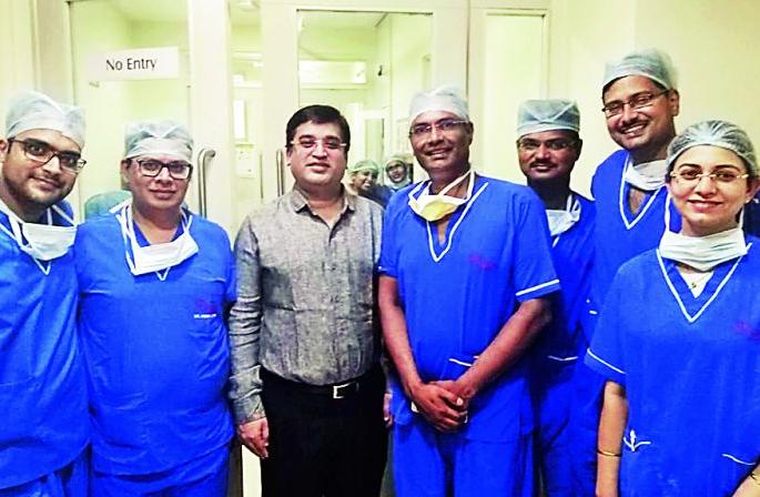 Pune's heart beat in Nagpur: First time heart transplant in sub-capital | पुण्याच्या हृदयाची नागपुरात धडधड : उपराजधानीत पहिल्यांदाच हृदय प्रत्यारोपण Pune's heart beat in Nagpur: First time heart transplant in sub-capital | पुण्याच्या हृदयाची नागपुरात धडधड : उपराजधानीत पहिल्यांदाच हृदय प्रत्यारोपण
