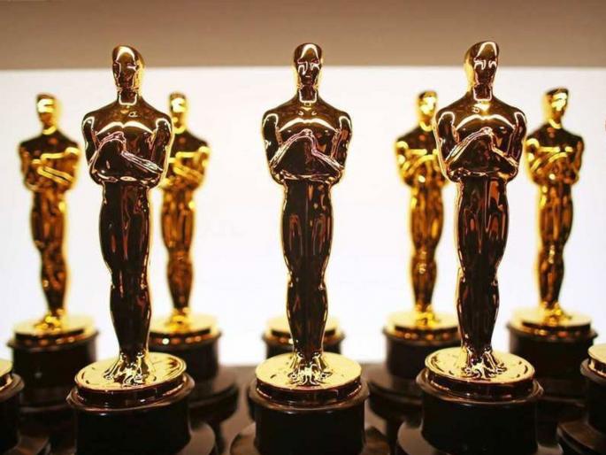 Oscar 2023 : Value of that shield made of gold academy awards Naatu Naatu | Oscars 2023: कशापासून आणि किती खर्चात तयार होते ट्रॉफी? जाणून घ्या याबाबत सगळं काही... Oscar 2023 : Value of that shield made of gold academy awards Naatu Naatu | Oscars 2023: कशापासून आणि किती खर्चात तयार होते ट्रॉफी? जाणून घ्या याबाबत सगळं काही...