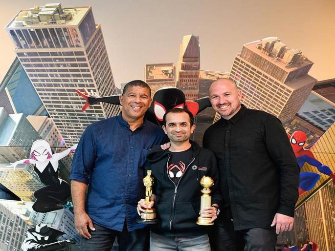 The youth of Amravati won the Oscars for the third time | अमरावतीच्या युवकाने तिसऱ्यांदा पटकावली आॅस्करची बाहुली The youth of Amravati won the Oscars for the third time | अमरावतीच्या युवकाने तिसऱ्यांदा पटकावली आॅस्करची बाहुली