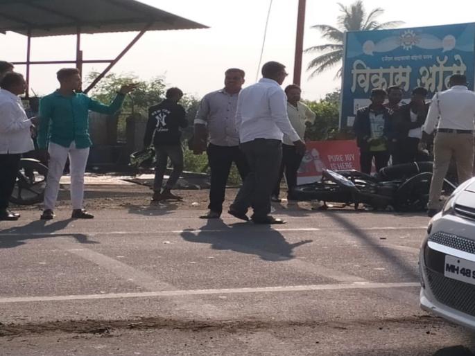 Otur Accident pickup and motorcycle accident results in one death and one serious | Otur Accident : पिकपकॅरीच्या धडकेत एकाचा मृत्यू, तर एक गंभीर जखमी Otur Accident pickup and motorcycle accident results in one death and one serious | Otur Accident : पिकपकॅरीच्या धडकेत एकाचा मृत्यू, तर एक गंभीर जखमी