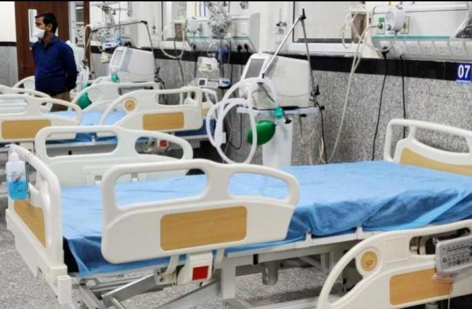 Another 235 oxygen beds for corona patients | कोरोना रुग्णांसाठी  आणखी २३५ ऑक्सिजन बेड्स