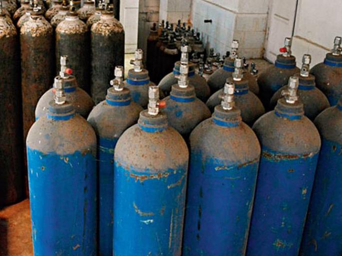 14 oxygen plants to be set up in the state; See, how many tons of oxygen will be produced per day? | राज्यात १४ ऑक्सिजन प्लांटची उभारणी होणार; पाहा, दररोज किती टन होईल ऑक्सिजनची निर्मिती? 14 oxygen plants to be set up in the state; See, how many tons of oxygen will be produced per day? | राज्यात १४ ऑक्सिजन प्लांटची उभारणी होणार; पाहा, दररोज किती टन होईल ऑक्सिजनची निर्मिती?