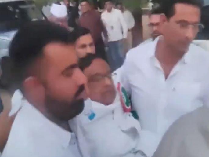 P Chidambaram health: P Chidambaram fell unconscious at Sabarmati Ashram; rushed to hospital congress CWC meet gujarat | साबरमती आश्रमात पी चिदंबरम बेशुद्ध पडले; तातडीने हॉस्पिटलला हलविले P Chidambaram health: P Chidambaram fell unconscious at Sabarmati Ashram; rushed to hospital congress CWC meet gujarat | साबरमती आश्रमात पी चिदंबरम बेशुद्ध पडले; तातडीने हॉस्पिटलला हलविले
