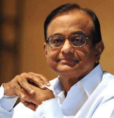 Howdy Modi: Everything is OK in India Except for unemployment - P. Chidambaram | Howdy Modi : बेरोजगारी सोडून भारतात सारे काही आलबेल, पी. चिदंबरम यांचा पंतप्रधान नरेंद्र मोदींना टोला Howdy Modi: Everything is OK in India Except for unemployment - P. Chidambaram | Howdy Modi : बेरोजगारी सोडून भारतात सारे काही आलबेल, पी. चिदंबरम यांचा पंतप्रधान नरेंद्र मोदींना टोला