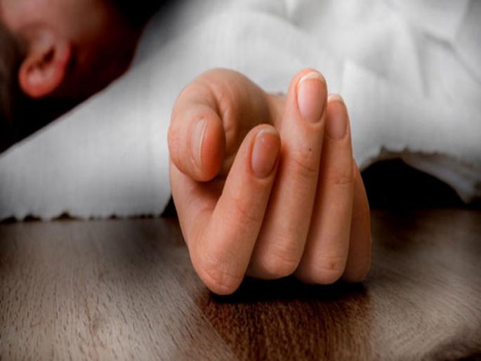 Husband commits suicide due to wife's troubles | ...ती म्हणाली तू मर अन् त्याने केली आत्महत्या; पिंपरीतील खळबळजनक घटना Husband commits suicide due to wife's troubles | ...ती म्हणाली तू मर अन् त्याने केली आत्महत्या; पिंपरीतील खळबळजनक घटना
