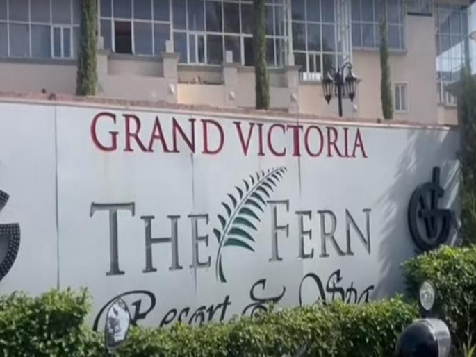 The Fern Hotel seal in Panchgani, commercial use while the building was residential | पाचगणीतील पंचतारांकित द फर्न हॉटेल सील, इमारत रहिवासासाठी असताना केला व्यावसायिक वापर The Fern Hotel seal in Panchgani, commercial use while the building was residential | पाचगणीतील पंचतारांकित द फर्न हॉटेल सील, इमारत रहिवासासाठी असताना केला व्यावसायिक वापर