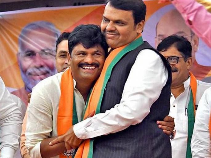 shiv sena slams bjp mla gopichand padalkar over his remarks about sharad pawar | "पवारांवर टीका करणाऱ्यांनी आपली लायकी काय, त्याचं आत्मरीक्षण आधी करावं" shiv sena slams bjp mla gopichand padalkar over his remarks about sharad pawar | "पवारांवर टीका करणाऱ्यांनी आपली लायकी काय, त्याचं आत्मरीक्षण आधी करावं"