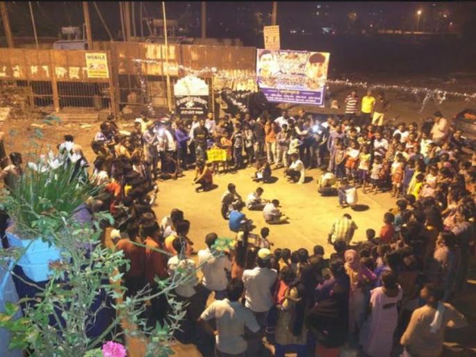 Child abuse anti- | चिमुकल्यांनी पथनाट्यातून दिला बालमजूरी विरोधी संदेश Child abuse anti- | चिमुकल्यांनी पथनाट्यातून दिला बालमजूरी विरोधी संदेश