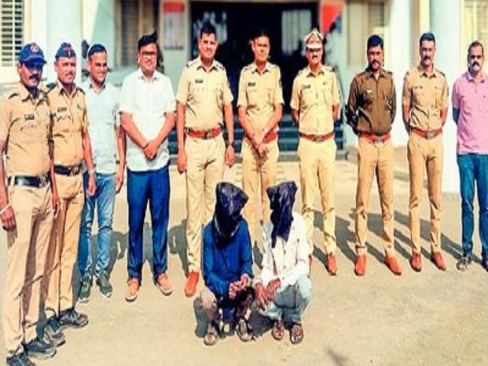 Brutal murder in Phaltan Satara by pretending to be a hunter, police caught the accused within four hours | Satara: शिकारीचा बनाव रचून फलटणमध्ये निर्घृण खून, पोलिसांनी चार तासांत आरोपींच्या मुसक्या आवळल्या Brutal murder in Phaltan Satara by pretending to be a hunter, police caught the accused within four hours | Satara: शिकारीचा बनाव रचून फलटणमध्ये निर्घृण खून, पोलिसांनी चार तासांत आरोपींच्या मुसक्या आवळल्या