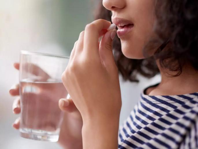 Regular use of painkillers is dangerous, according to research conducted on 70,000 women | पेनकिलर्सचा नियमित वापर धोकादायक, ७० हजार महिलांवर झालेल्या संशोधनातून समोर आली चिंता वाढवणारी माहिती Regular use of painkillers is dangerous, according to research conducted on 70,000 women | पेनकिलर्सचा नियमित वापर धोकादायक, ७० हजार महिलांवर झालेल्या संशोधनातून समोर आली चिंता वाढवणारी माहिती